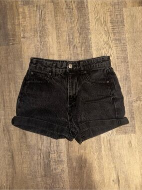 Pull&Bear Black High-Waist Rolled Hem Denim Shorts